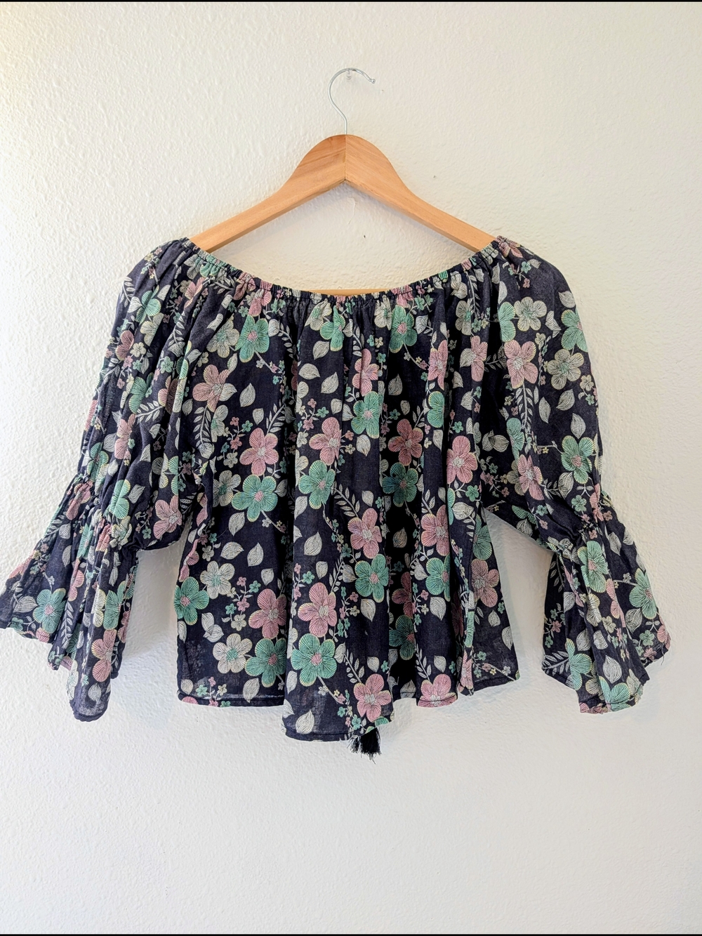 Bacio Black Floral Off-Shoulder Peasant Top - Pink & Mint - Picture 2 of 4